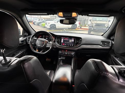 Used 2024 Dodge Durango GT image 40