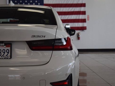 Used 2019 BMW 330i Sedan w/ Driving Assistance Package RWD image 24