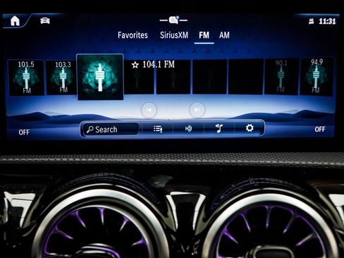 Used 2025 Mercedes-Benz CLA 250 image 27