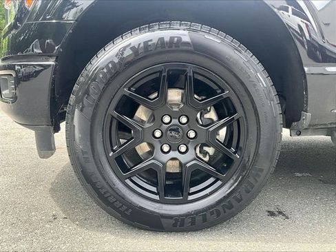 Used 2025 Ford F150 STX w/ STX Black Appearance Package AWD/4WD image 9