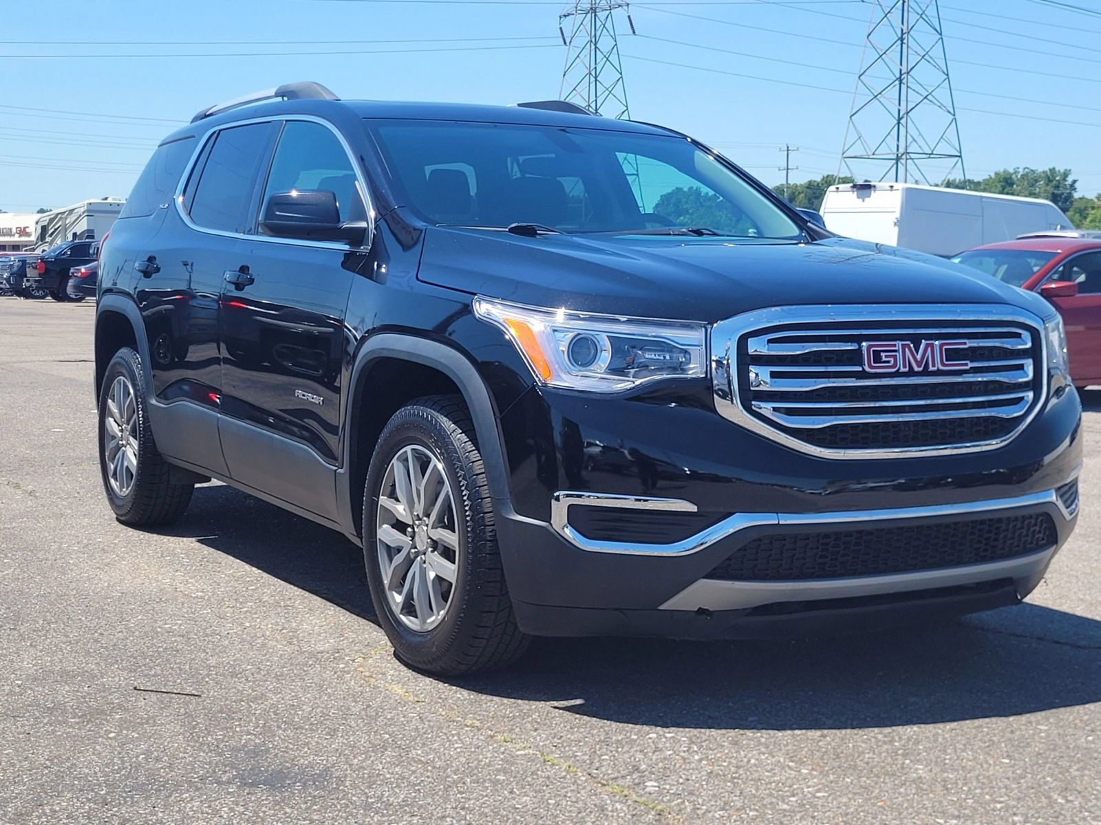Used 2017 GMC Acadia SLE w/ Driver Alert Package I FWD image 4