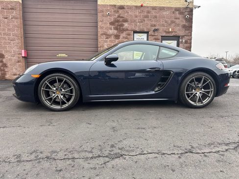Used 2018 Porsche 718 Cayman image 21