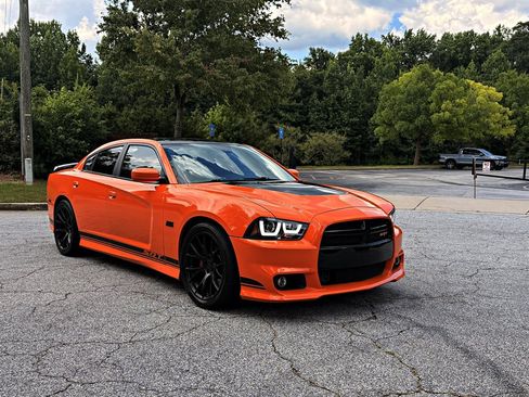 Used 2014 Dodge Charger SRT8 w/ 392 Edition Group RWD image 3