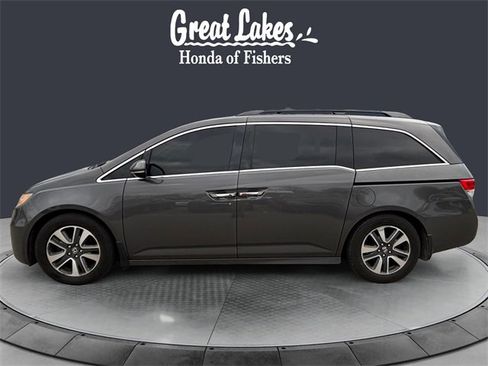 Used 2014 Honda Odyssey Touring Elite image 2