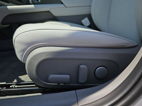 New 2025 Hyundai Ioniq 6 SEL image 29