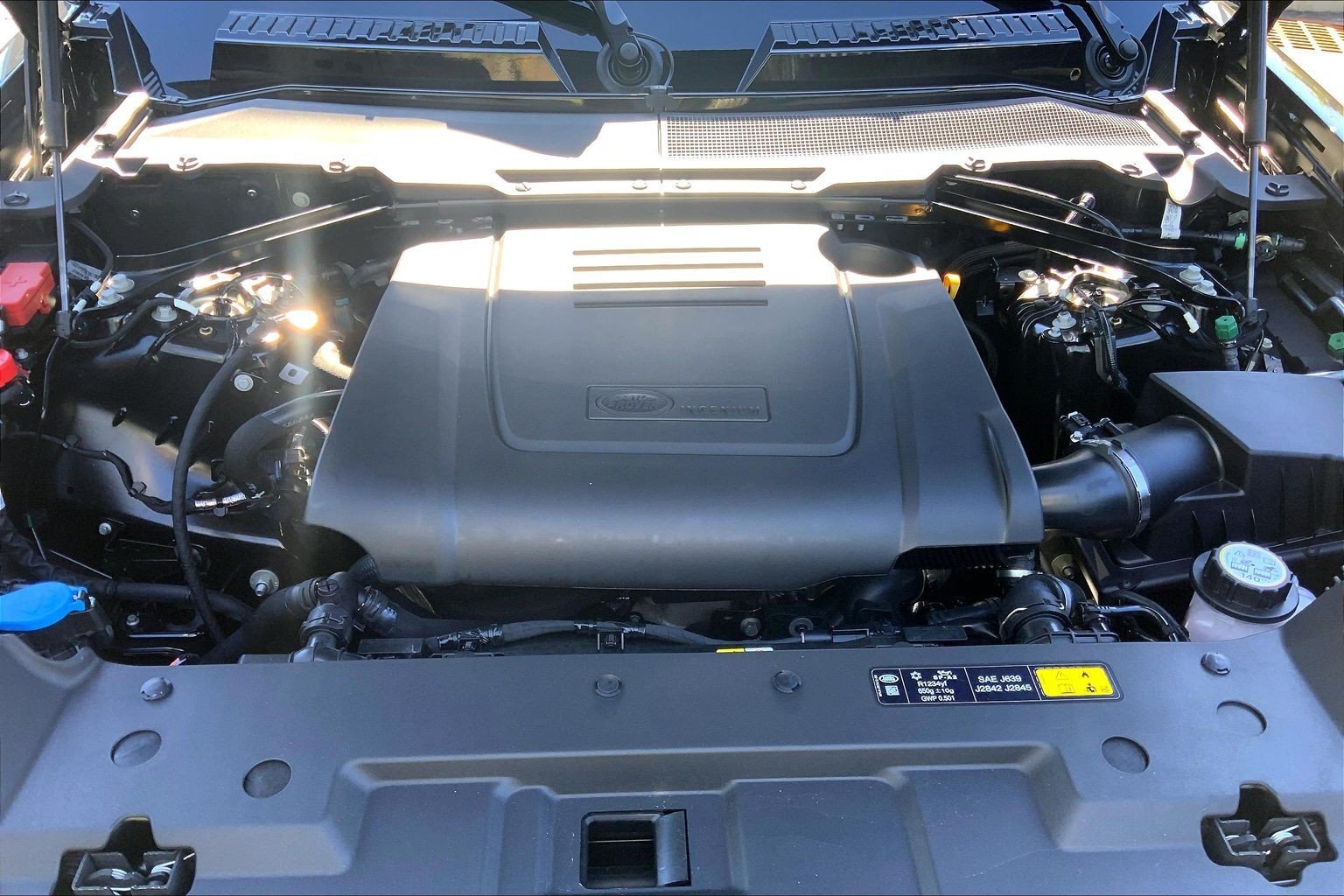 New 2026 Land Rover Defender 110 S AWD/4WD image 16
