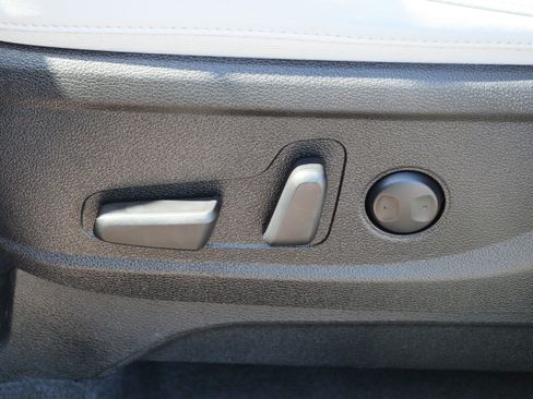 Used 2023 Kia Telluride S FWD image 20