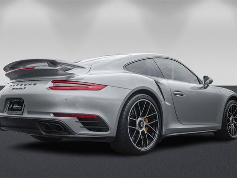 Used 2017 Porsche 911 Turbo S image 3