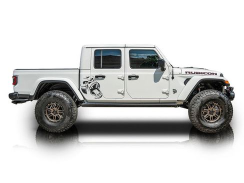 Used 2022 Jeep Gladiator Rubicon w/ LED Lighting Group AWD/4WD image 2