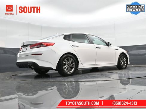 Used 2020 Kia Optima LX image 34