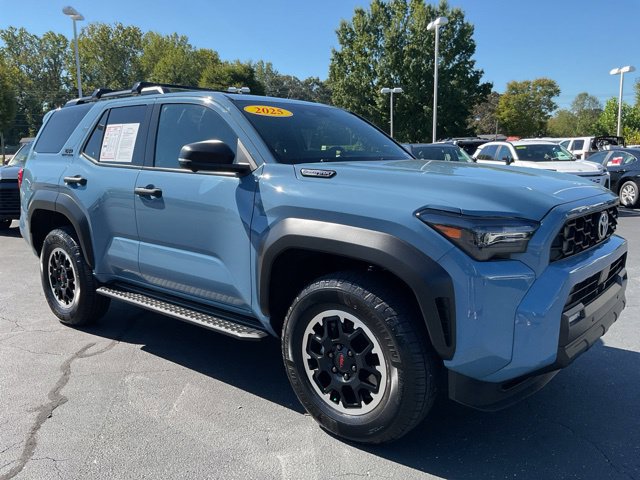 Used 2025 Toyota 4Runner TRD Off-Road Premium AWD/4WD image 5
