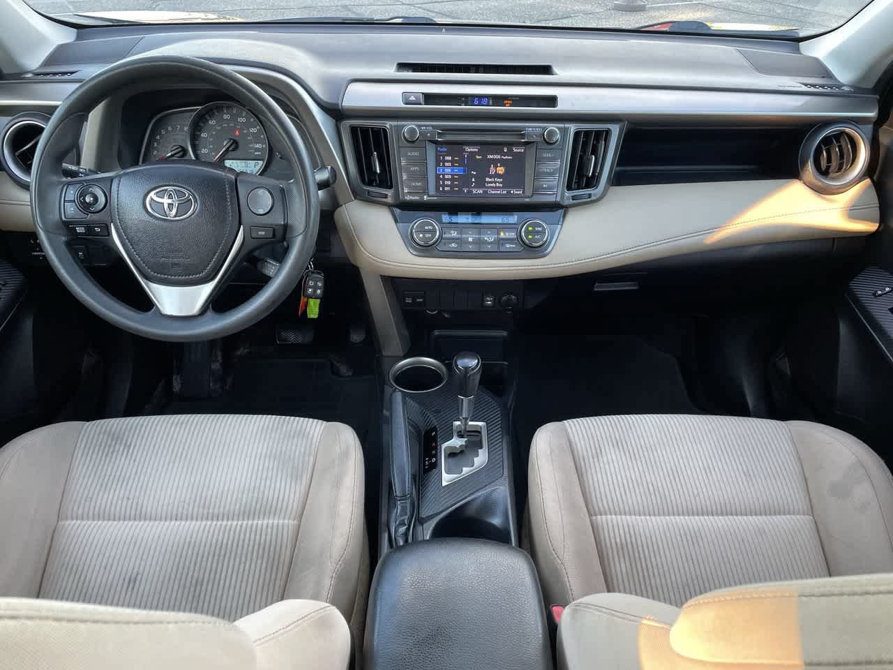 Used 2014 Toyota RAV4 XLE AWD/4WD image 21
