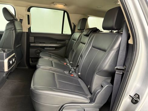 Used 2024 Ford Expedition Max XLT AWD/4WD image 23