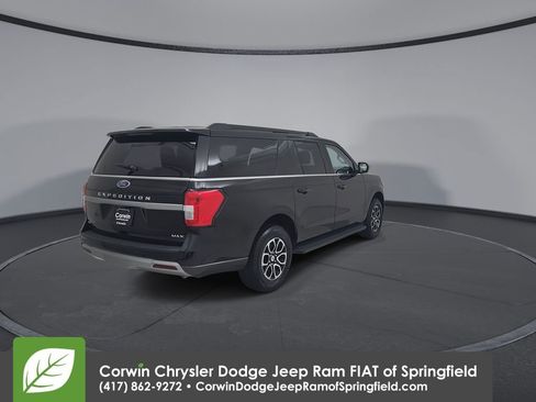Used 2024 Ford Expedition Max XLT image 14