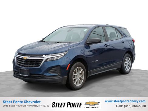 Certified 2023 Chevrolet Equinox LS image 1