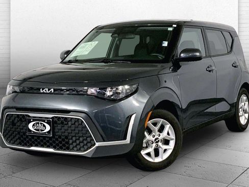Certified 2025 Kia Soul LX image 12