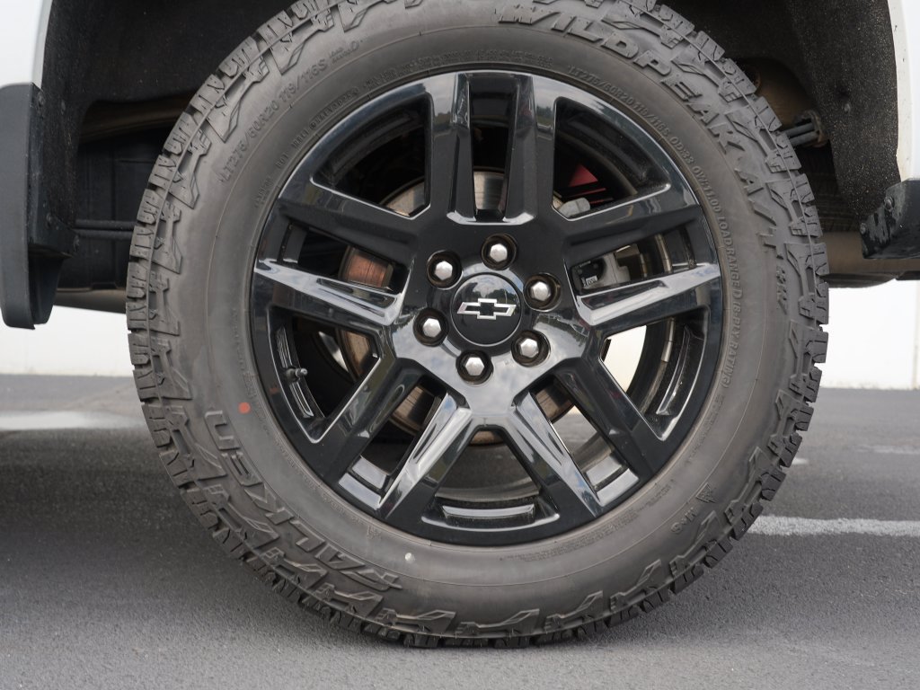 Certified 2024 Chevrolet Silverado 1500 LT Trail Boss w/ LT Trail Boss Premium Package AWD/4WD image 34