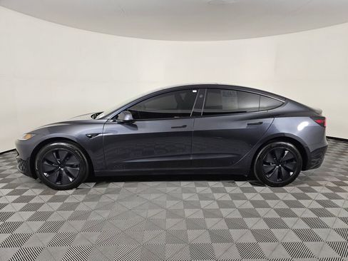 Used 2025 Tesla Model 3 Long Range image 5