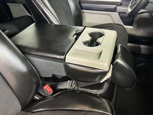 Used 2022 Ford F250 XLT AWD/4WD image 22