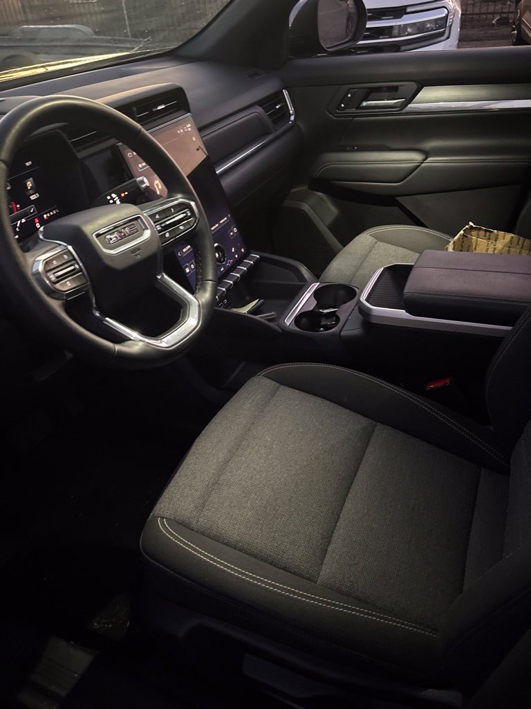 Used 2026 GMC Terrain Elevation AWD/4WD image 8