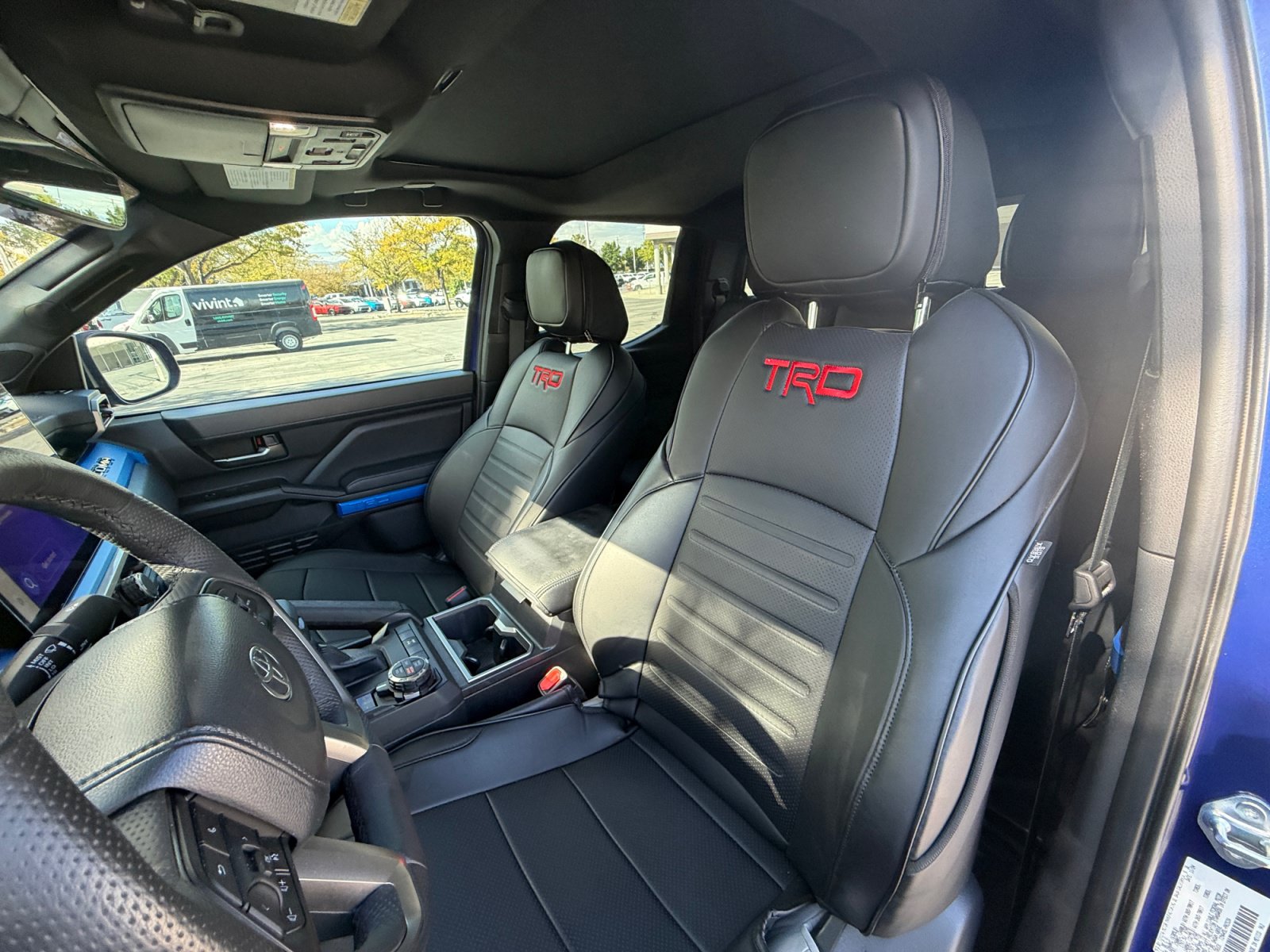 Used 2024 Toyota Tacoma TRD Off-Road w/ TRD Off Road Upgrade Package AWD/4WD image 11