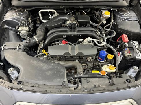 Used 2017 Subaru Legacy 2.5i Limited AWD/4WD image 31