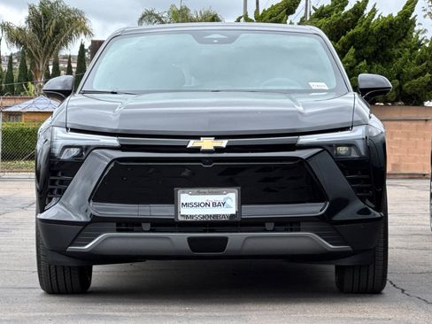 New 2025 Chevrolet Blazer EV LT image 9