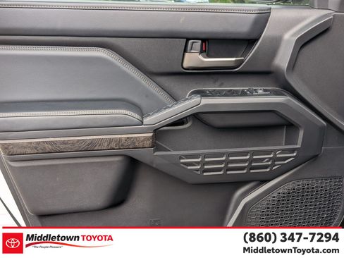Certified 2025 Toyota Tacoma Limited AWD/4WD image 10