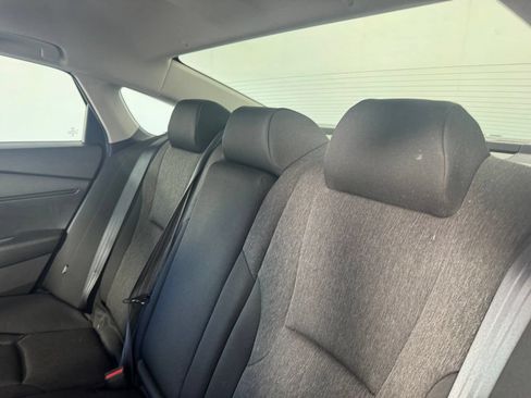 Used 2025 Honda Accord SE image 11