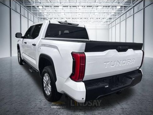 Used 2026 Toyota Tundra SR5 w/ SR5 Convenience Package AWD/4WD image 6