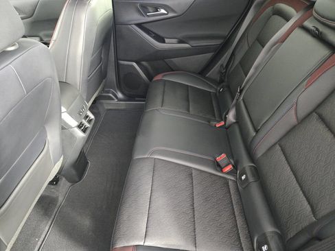 New 2026 Chevrolet Equinox RS w/ Convenience Package III FWD image 34