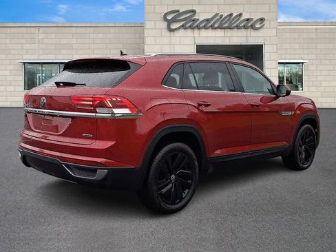 Used 2022 Volkswagen Atlas Cross Sport SE w/ Black Wheel Package AWD/4WD image 8