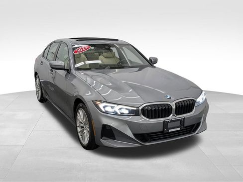 Used 2023 BMW 330i xDrive Sedan w/ Driving Assistance Package AWD/4WD image 34