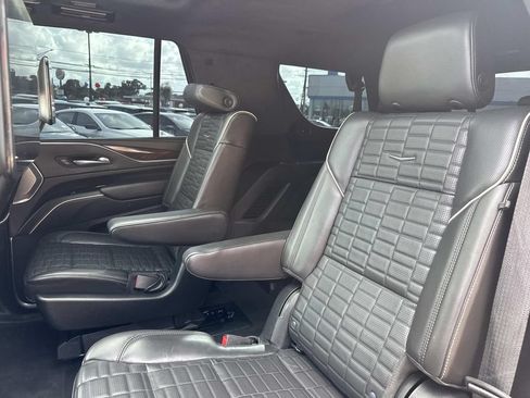 Used 2023 Cadillac Escalade Sport Platinum w/ Heavy-Duty Trailer Package RWD image 16