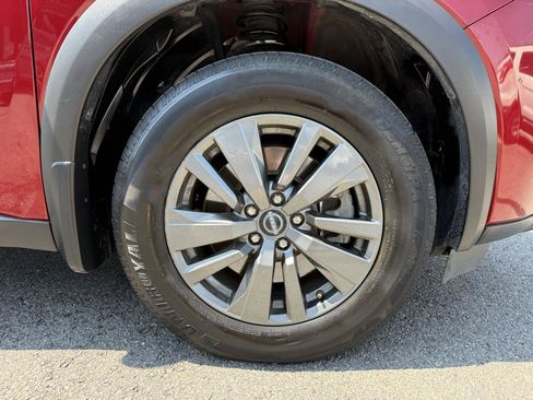 Used 2022 Nissan Pathfinder SV AWD/4WD image 42