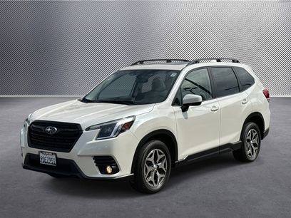Used 2022 Subaru Forester Premium w/ Popular Package #1