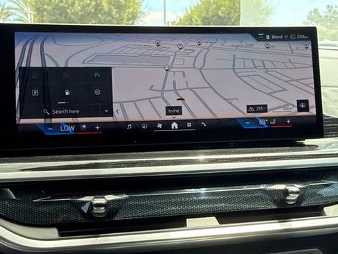 Certified 2024 BMW X7 xDrive40i w/ M Sport Package AWD/4WD image 29