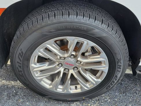 Used 2022 GMC Yukon XL SLT RWD image 35
