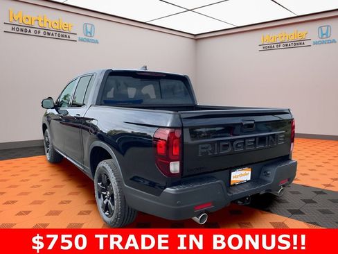 New 2026 Honda Ridgeline Black Edition image 3