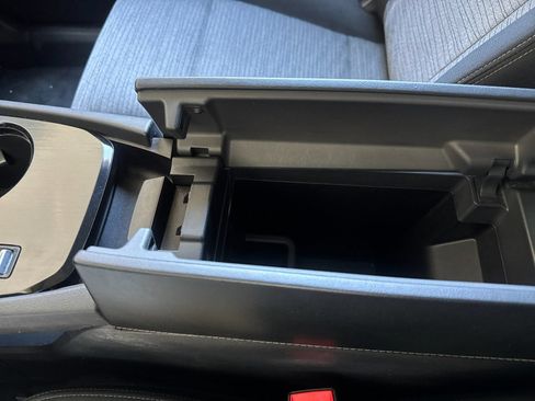 Used 2023 Nissan Rogue SV FWD image 24