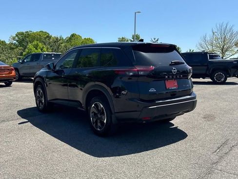 Certified 2024 Nissan Rogue SV AWD/4WD image 6