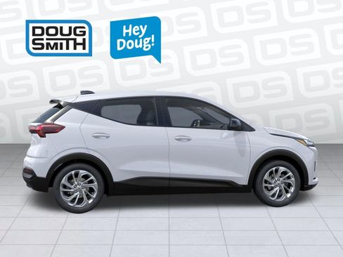 New 2027 Chevrolet Bolt LT w/ Comfort Package FWD image 5