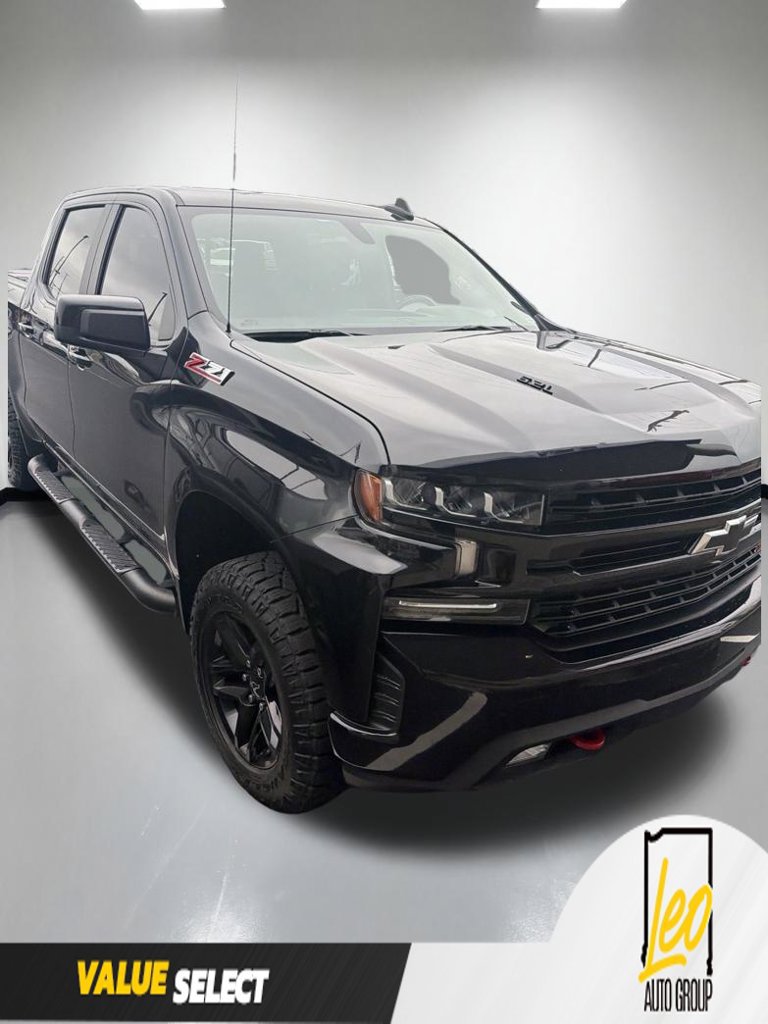 Used 2020 Chevrolet Silverado 1500 LT Trail Boss w/ Midnight Edition AWD/4WD image 1