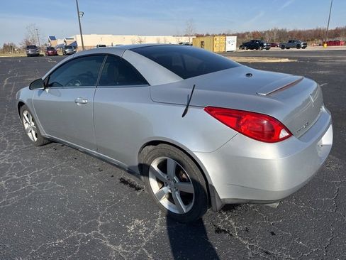 Used 2009 Pontiac G6 GT w/ Premium Package image 6