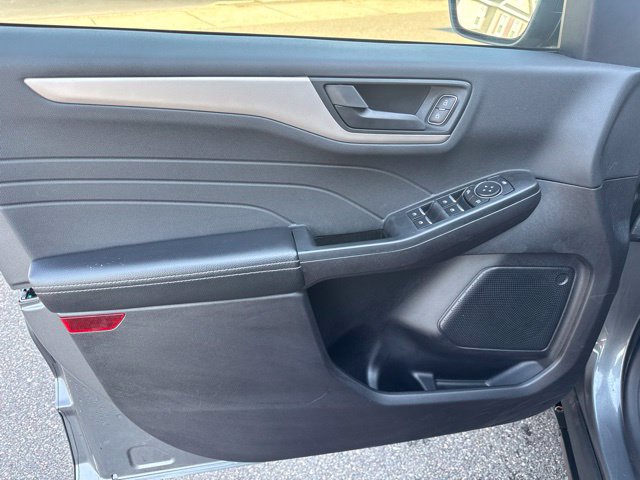 Used 2022 Ford Escape SE w/ Convenience Package AWD/4WD image 14