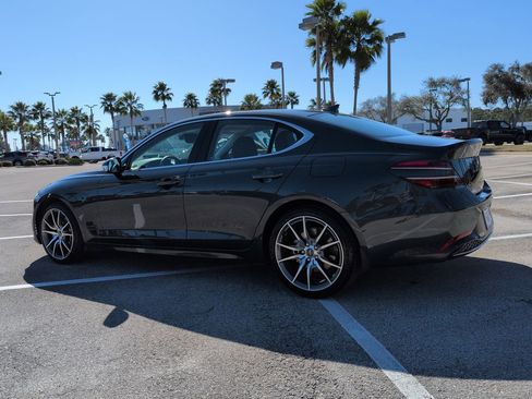 Used 2023 Genesis G70 2.0T image 6