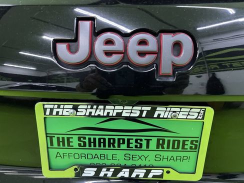 Used 2020 Jeep Grand Cherokee Trailhawk AWD/4WD image 12