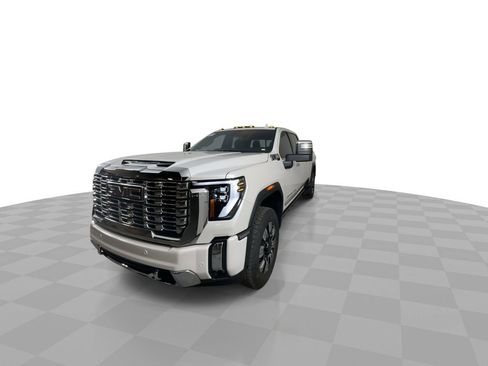 New 2025 GMC Sierra 2500 Denali w/ Denali Reserve Package image 3