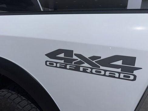 Used 2018 RAM 2500 Tradesman w/ Chrome Appearance Group AWD/4WD image 27