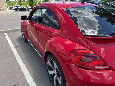 Used 2012 Volkswagen Beetle 2.0T FWD image 4